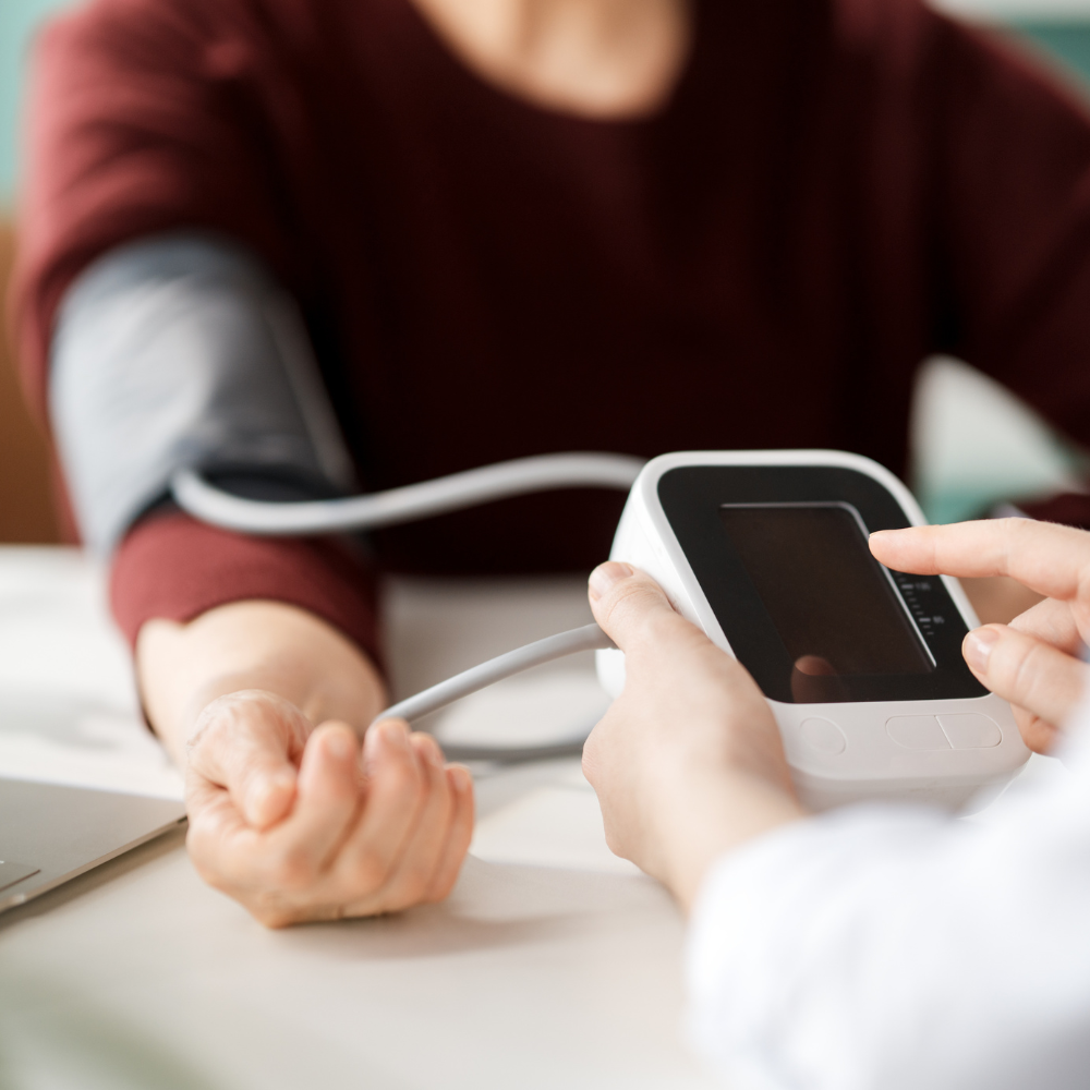 Señales de presión arterial alta que no debes ignorar.